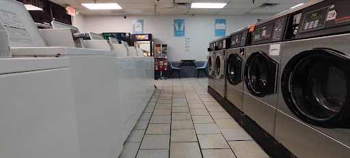 Laundromat «The Clean Spin 24 Hour Laundromat», reviews and photos, 960 W University Dr #117, Tempe, AZ 85281, USA