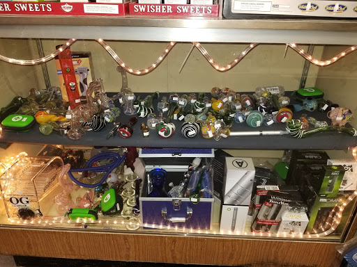 Tobacco Shop «Tobacco SuperStore», reviews and photos, 4071 Summer Ave, Memphis, TN 38122, USA