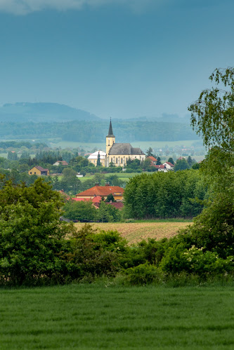 Recenze na Kostel sv. Jana Křtitele v Hradec Králové - Kostel