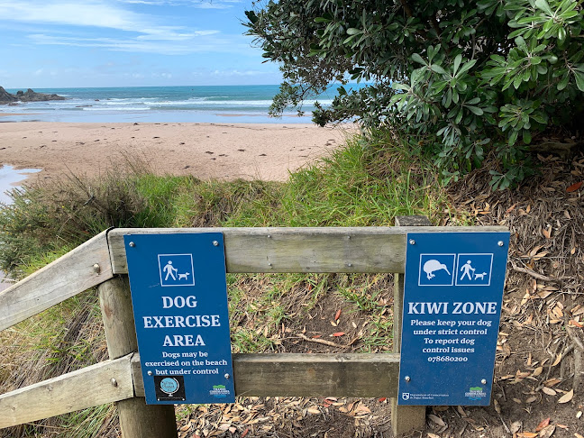 Comments and reviews of Te Karo Bay car park