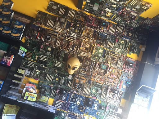 CKK Computers, Computers, Phones, Tvs, Repairs and Sales image
