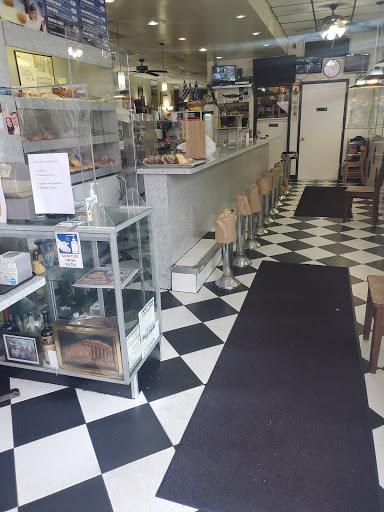 Donut Shop «Liberty Donuts & Coffee Shop», reviews and photos, 2059 Williamsbridge Rd, Bronx, NY 10461, USA