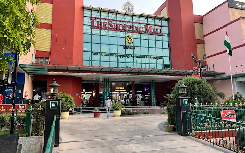 The Shopping Mall, Arjun marg image