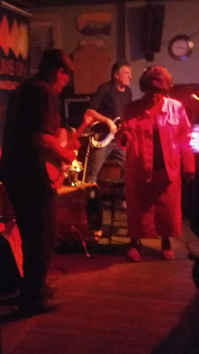 Bar «The Rhumb Line Bar & Restaurant», reviews and photos, 40 Railroad Ave, Gloucester, MA 01930, USA