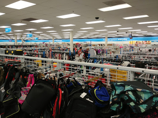 Clothing Store «Ross Dress for Less», reviews and photos, 521 S Plano Rd, Richardson, TX 75081, USA