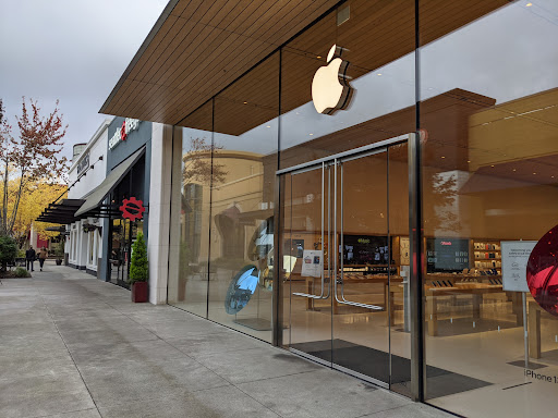 Computer Store «Apple Alderwood Mall», reviews and photos, 3000 184th St SW, Lynnwood, WA 98037, USA