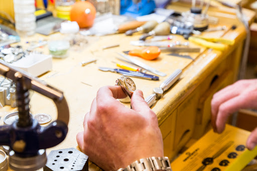 Jewelry Buyer «Jewelry & Fix», reviews and photos, 674 Dogwood Ave, Franklin Square, NY 11010, USA