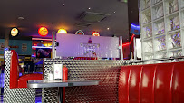 Atmosphère du Restaurant américain Memphis - Restaurant Diner à Mareuil-lès-Meaux - n°6