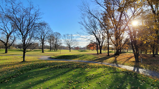 Golf Club «Mt Prospect Golf Course», reviews and photos, 600 S See-Gwun Ave, Mt Prospect, IL 60056, USA