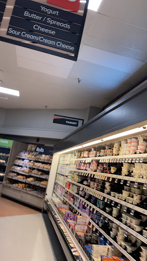 Grocery Store «Giant Food Stores», reviews and photos, 720 W Street Rd, Warminster, PA 18974, USA