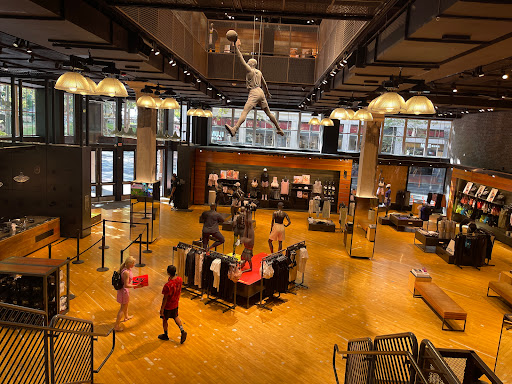 Clothing Store «Nike Portland», reviews and photos, 638 SW 5th Ave, Portland, OR 97201, USA