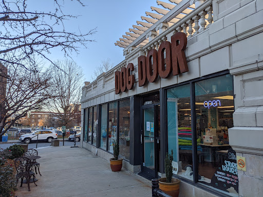 Dog Trainer «Dog Door Behavior Center and Outfitters», reviews and photos, 1 Battle Square A, Asheville, NC 28801, USA