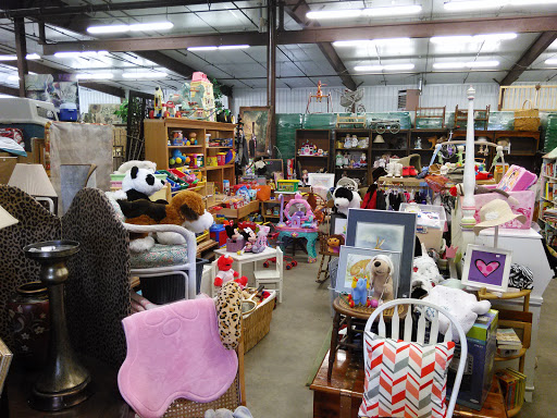 Charity «The RAK (Random Act Of Kindness) Warehouse / Store», reviews and photos, 701 Jefferson Ave SW, Watertown, MN 55388, USA