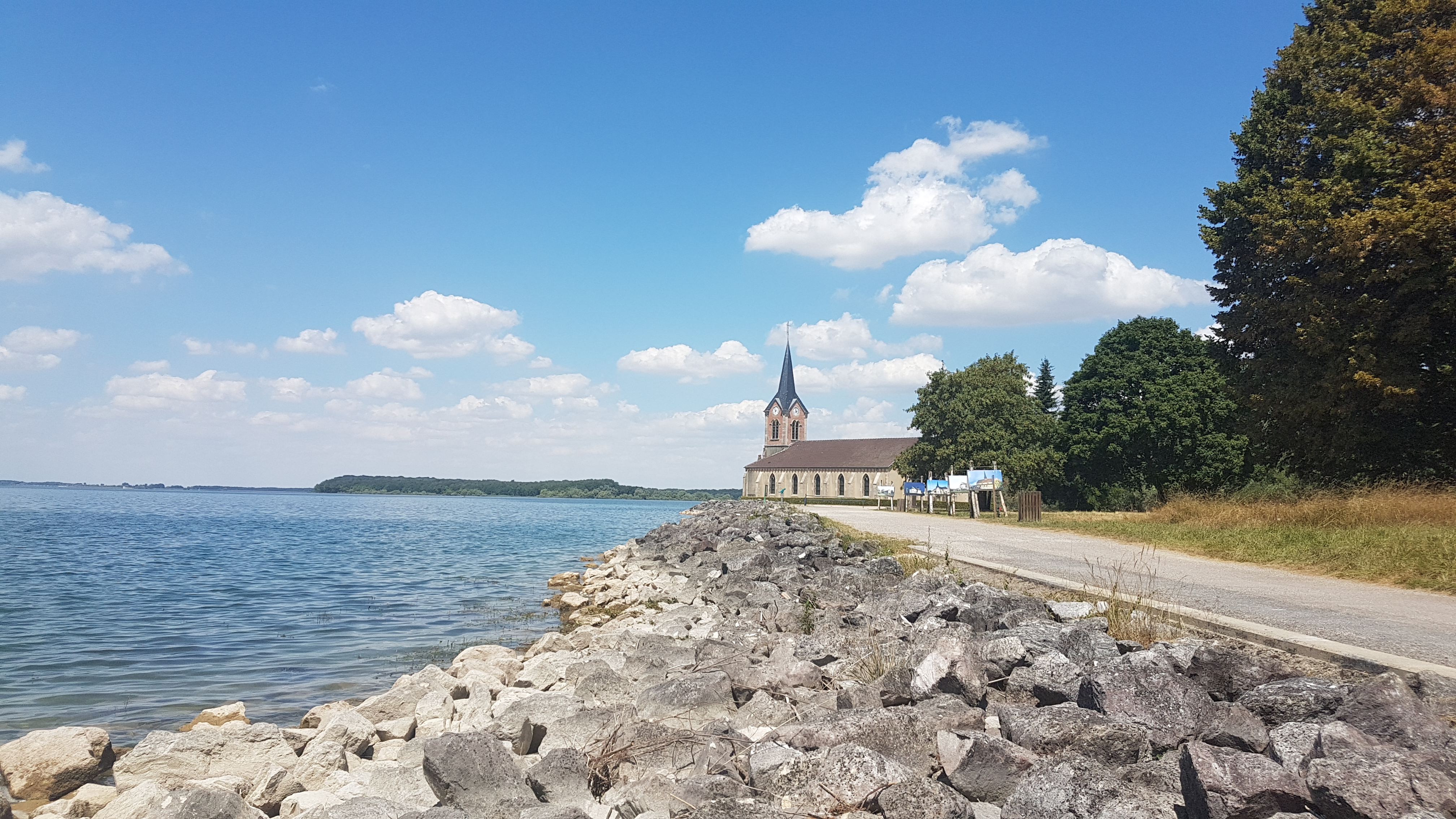 Photo n° 2 de l'avis de John.e fait le 18/07/2018 à 13:38