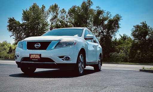 Used Car Dealer «Driver Seat Auto Sales», reviews and photos, 566 St Peters Howell Rd, St Charles, MO 63304, USA