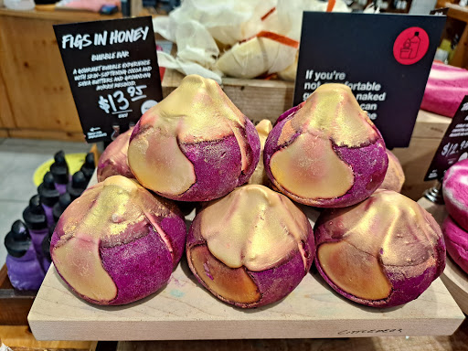 Cosmetics Store «Lush», reviews and photos, 60 31st Ave, San Mateo, CA 94403, USA