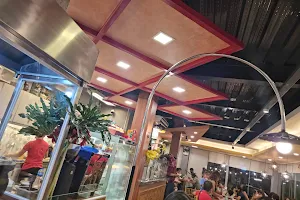 Davao Famous Restaurant - Obrero Branch image