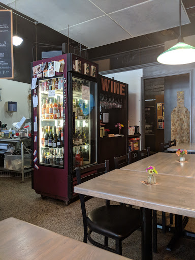 Wine Store «Mass Ave Wine», reviews and photos, 878 Massachusetts Ave, Indianapolis, IN 46204, USA