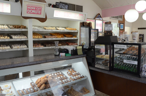 Dessert Shop «Home Cut Donuts, Inc.», reviews and photos, 815 W Jefferson St, Joliet, IL 60435, USA