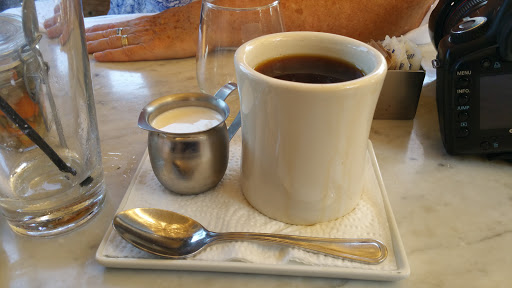 Wine Bar «Venice Beach Wines», reviews and photos, 529 Rose Ave, Venice, CA 90291, USA