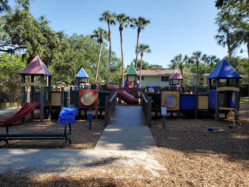 Park «Gilbert Park», reviews and photos, 310 S Tremain St, Mt Dora, FL 32757, USA