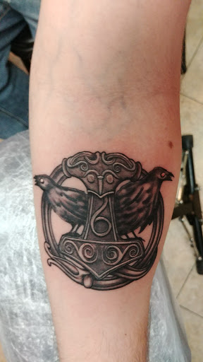 Tattoo Shop «The Shop», reviews and photos, 92 Jersey Ave, Port Jervis, NY 12771, USA