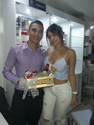 IL ECLAT PELUQUERIA OESTE - photo 1