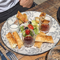 Plats et boissons du Restaurant Le Canard de Bois à Saintes-Maries-de-la-Mer - n°2