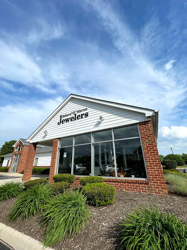 Jewelry Store «Edward Warren Jewelers», reviews and photos, 1610 Cross Creeks Blvd, Pickerington, OH 43147, USA
