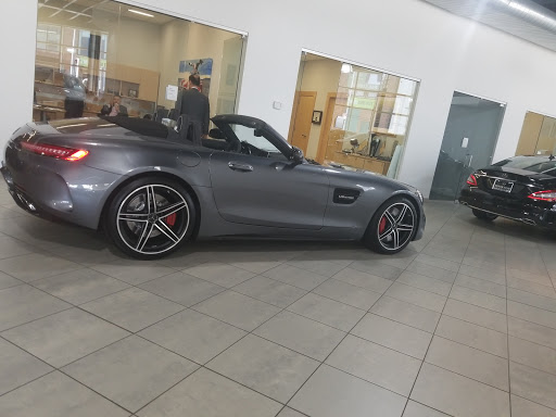 Mercedes Benz Dealer «Silver Star Motors», reviews and photos, 36-11 Northern Blvd, Long Island City, NY 11101, USA