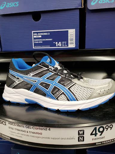 Sporting Goods Store «Academy Sports + Outdoors», reviews and photos, 6425 Garth Rd, Baytown, TX 77521, USA