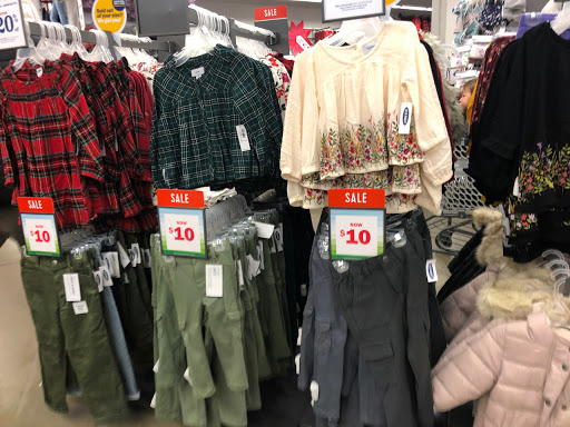 Clothing Store «Old Navy», reviews and photos, 45215 Worth Ave, California, MD 20619, USA