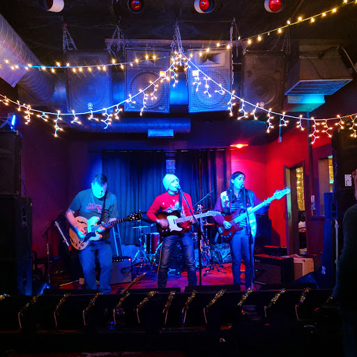 Live Music Venue «Red Line Tap», reviews and photos, 7006 N Glenwood Ave, Chicago, IL 60626, USA