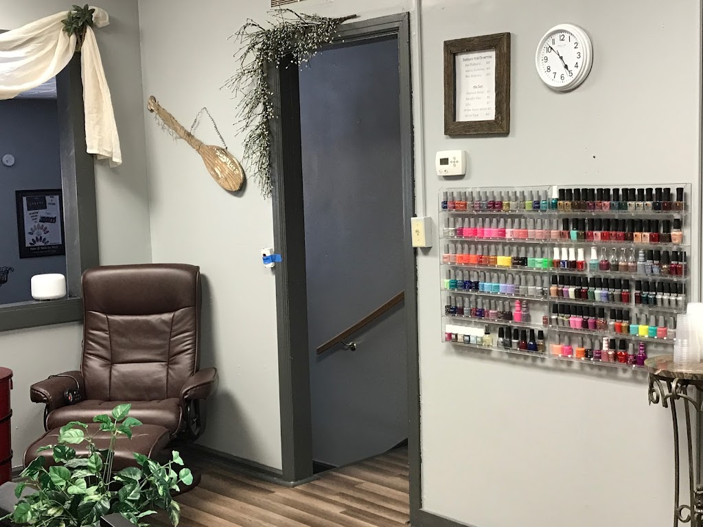 Nails by Nicci Salon And Boutique 16866