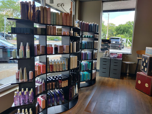 Beauty Salon «Trim a Hair Salon LLC», reviews and photos, 114 E Jefferson Ave, Kirkwood, MO 63122, USA