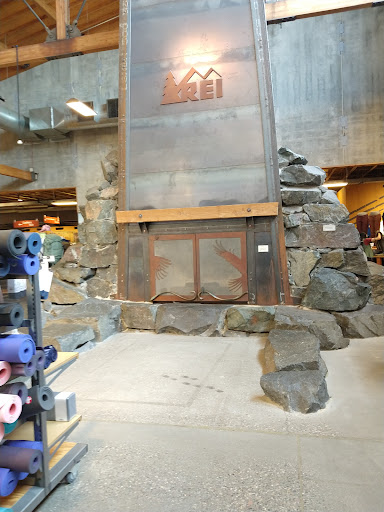 Camping Store «REI», reviews and photos, 750 American Blvd W, Bloomington, MN 55420, USA
