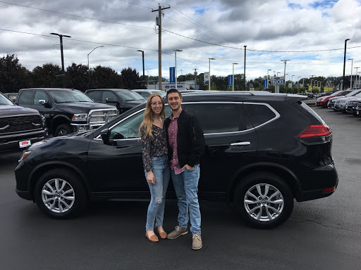 Used Car Dealer «Puyallup Used Cars», reviews and photos, 300 River Rd, Puyallup, WA 98371, USA