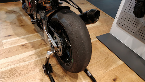 BMW Motorcycle Dealer «BMW Motorcycles of Austin», reviews and photos, 11405 N Interstate Hwy 35, Austin, TX 78753, USA