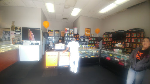 Telecommunications Service Provider «Boost Mobile Premier Store», reviews and photos, 3323 W Century Blvd, Inglewood, CA 90303, USA