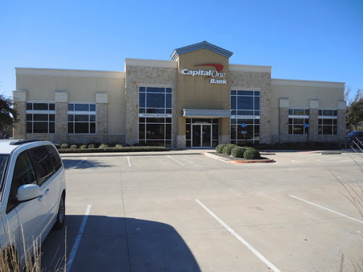 Capital One Bank, 4301 W William Cannon Dr, Austin, TX 78749, USA, Bank