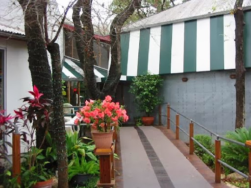 French Restaurant «Crumpets Restaurant & Bakery», reviews and photos, 3920 Harry Wurzbach Rd, San Antonio, TX 78209, USA