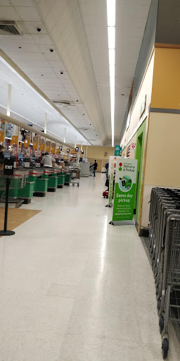 Grocery Store «Stop & Shop», reviews and photos, 32 Lyman St, Westborough, MA 01581, USA