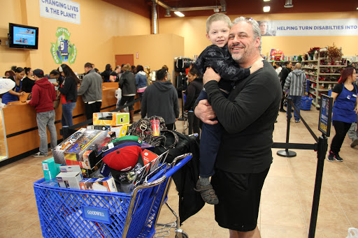 Thrift Store «Goodwill Retail Store and Donation Center», reviews and photos