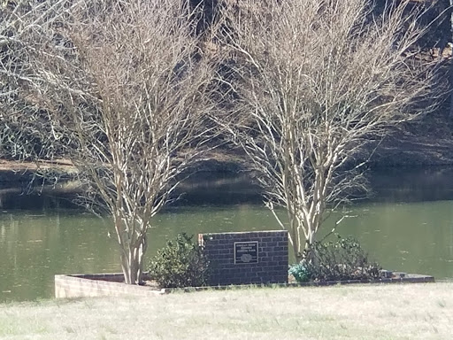 Golf Course «Bur-Mil Park Golf Course», reviews and photos, 5834 Bur-Mill Club Rd, Greensboro, NC 27410, USA