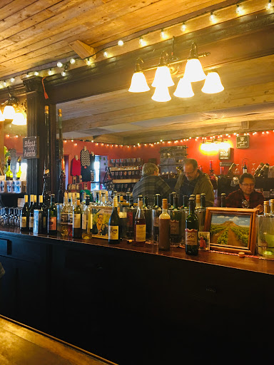 Wine Store «Hill Country Wine Shop», reviews and photos, 114 Wimberley Square, Wimberley, TX 78676, USA