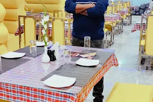 Suchi multi cuisine restaurant image