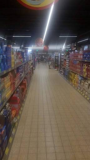 Supermarket «ALDI», reviews and photos, 90 S Western Ave, Carpentersville, IL 60110, USA