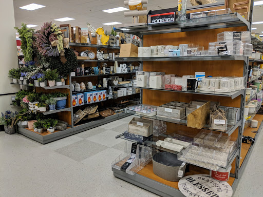 Department Store «T.J. Maxx», reviews and photos, 588 Francisco Blvd W, San Rafael, CA 94901, USA