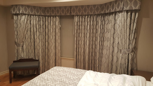 Hotel Strata image