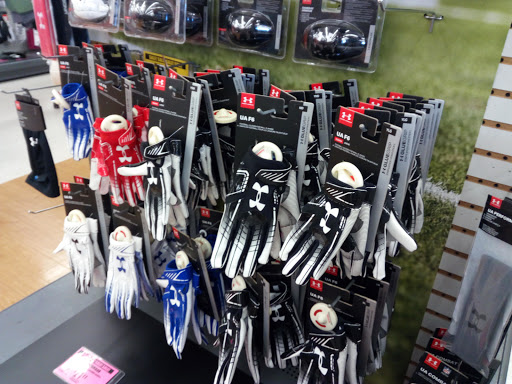 Sporting Goods Store «Big 5 Sporting Goods - Capistrano Beach», reviews and photos, 34101 Doheny Park Rd, Capistrano Beach, CA 92624, USA